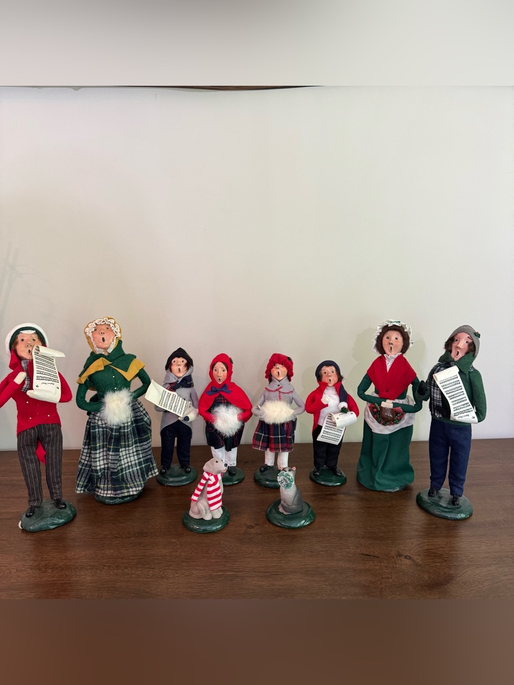Huge Lot Of Byers Choice Carolers 1980, 90’s,  Lot Of 10